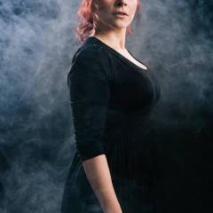 Lauluvarpunen_In_A_Story_PasiVahanen_Photography